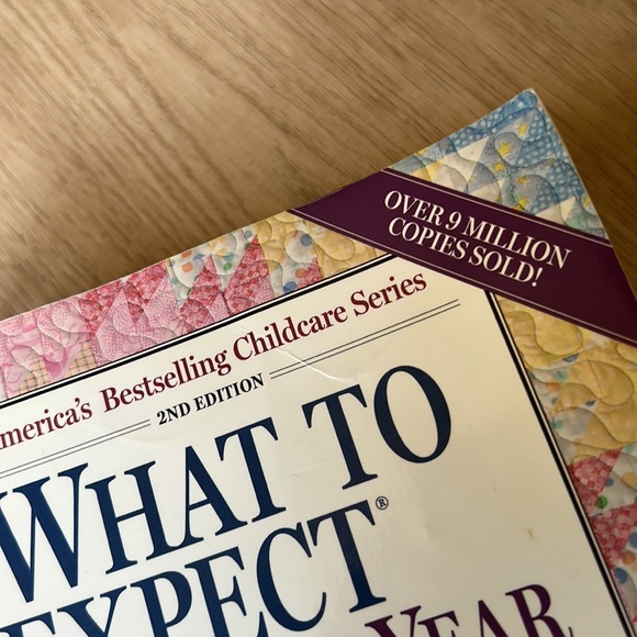 What To Expect The First Year Heidi Murkoff 2nd Edition Book bestselling series - Picture 2 of 13